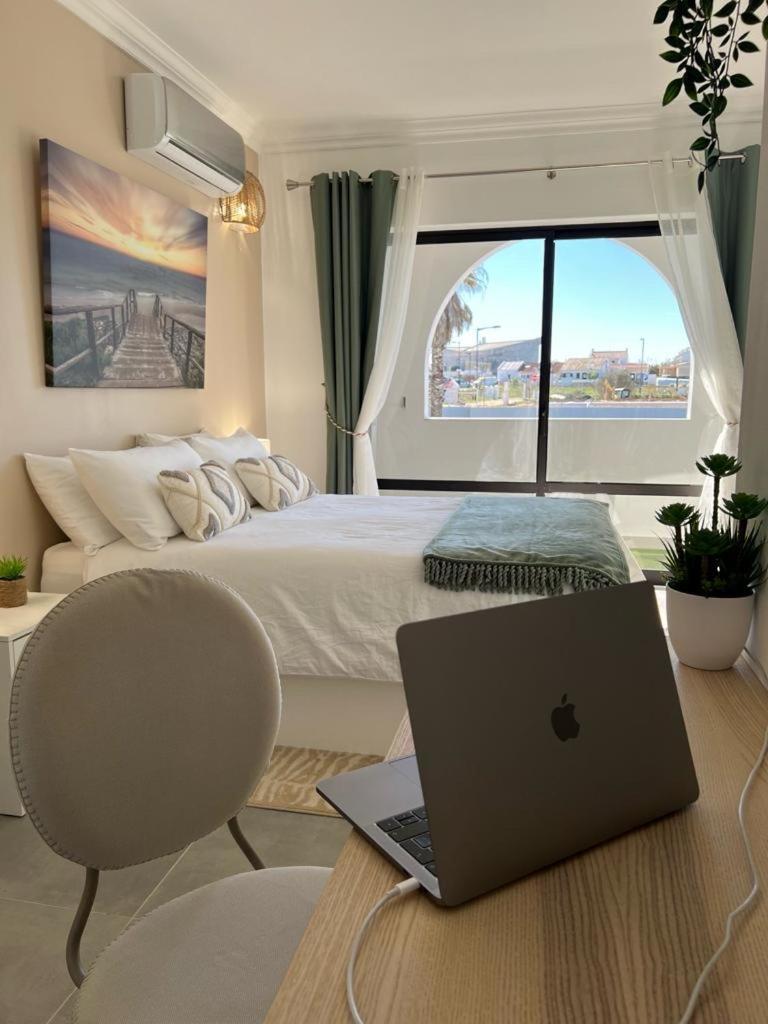 Oasis De Verao- 2 Bedrooms Flat With Swimming Pool Sagres Bagian luar foto