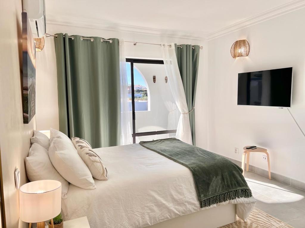 Oasis De Verao- 2 Bedrooms Flat With Swimming Pool Sagres Bagian luar foto