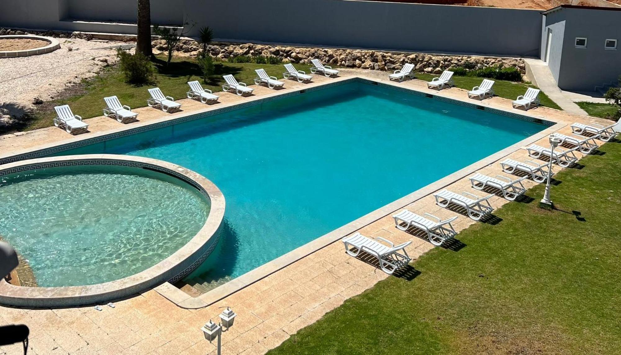 Oasis De Verao- 2 Bedrooms Flat With Swimming Pool Sagres Bagian luar foto